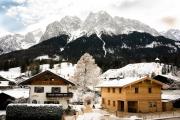 Stefan Glowacz CHALET mit traumhaftem Bergblick