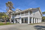 Murrells Inlet Upstairs Unit 1 Block to Beach!
