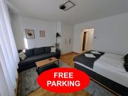 S15 Studio Apartment FREE PARKING