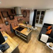 Escale Studio 21m Aéroport CDG Parc expo Astérix