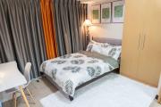 A2J Luxury 2BR BGC Uptown Suite Near Uptown Mall