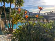 T2 Rez de jardin 4 personnes acces direct piscine superbe vue mer Parking privé ombragé lAM