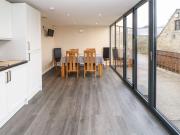 Top Heddon on the Wall