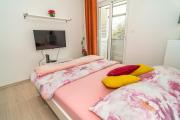 Studio apartment Goga