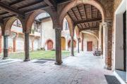 House of Foscolo - Palazzo Cornazzani - by Host4U