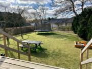 Cheerful house, close to lakes