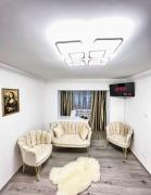 Golden Mountain Flat- ADULTS ONLY