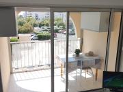 Appartement climatisé avec loggia et parking à 200m de la plage - FR-1-338-442