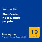 Blue Central House, curte proprie
