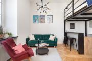 ECRU Stylish Studio with Entresol near Metro Station WWA6