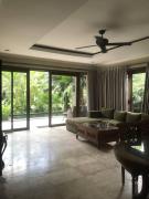 Spacious Private Pool Apartment-Beachside Resort