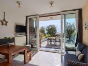 BLULAGO Apartment with Swimming Pool