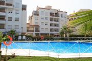 2BDR Sunny apartment with pool and private parking in Benalmádena