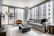 Loop 1BR w Gym Pool Lounge 1 block from L CHI-696