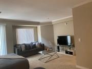 Hollywood loft spectacular free parking