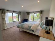 Auckland One Tree Hill Coby Suite