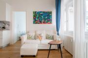 White Candle Apt, Close to San Pietro, Gemelli and City Center