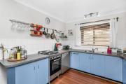 Top Leura