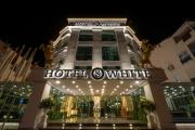 HOTEL S WHITE
