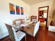 Lindo 3 Quartos Esquina da Rua Coberta