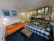 Glen Ness Apartment in tranquil area of city centre Glen Ness Apartment in tranquil area of city centre