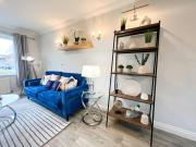 2 Bedroom Apartment, Free Parking, WiFi & Netflix