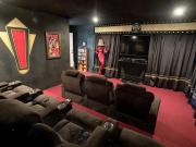 Mickeys Movie House, 2 Masters, Pool And Spa