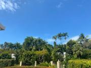 Luxury 5 Bedroom home, Steps to Beach Sol