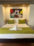 Arthur Properties Rue dAntibes