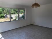 Feel Natural and Relaxed in a 3 Bedroom B Apartment in Gyongyosfalu