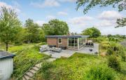 Lovely Home In Ebeltoft With Wifi