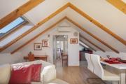 Romantic Attic Apartment Romantic Attic Apartment