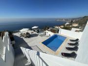 3 bed villa with stunning views and private pool