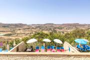 Ta Guljetta Villa Sleeps 8 with Pool