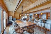 Donner Lake Views Rustic Truckee Cabin!