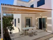 Top Paralimni