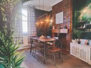 Cosy Home in Historical Beverley Town with Parking