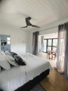 Giraffe Studio @ Kruger