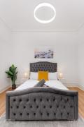 Flatzy - Huge 7 Bed House Close to Football Stadiums Flatzy - Huge 7 Bed House Close to Football Stadiums