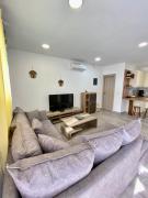 Top Agios Georgios Thalassiti