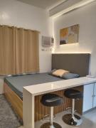 Modena Town Square-Walkup Condominium