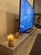 East London penthouse views 2bd