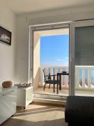 Beach Stay Apartment Ivon