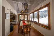 Charming Alpine Holiday Home close to Zell am See