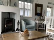 Sea Urchins, The Bay, 2 bedrooms with ensuites, parking for 2 cars, 2 dogs welcome