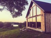 Modern Barn Home & Sauna by the lake, przytulnastodola, Stodoła nad jeziorem na Mazurach