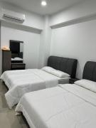Top Sitiawan