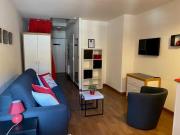 Studio cosy avec balcon sud, WiFi et parking à Brides-les-Bains - FR-1-512-135