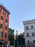 Top Chiavari
