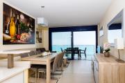Apartamento SEA SENSES VICTORIA frente al mar
